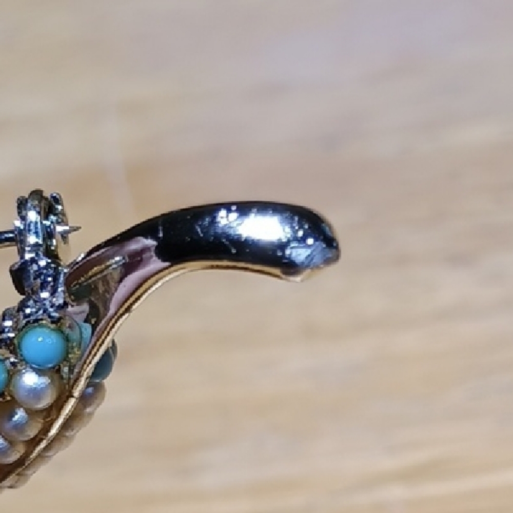 Vintage Gold-Tone B.S.K. Turquoise and Pearl Brooch - Picture 5 of 6